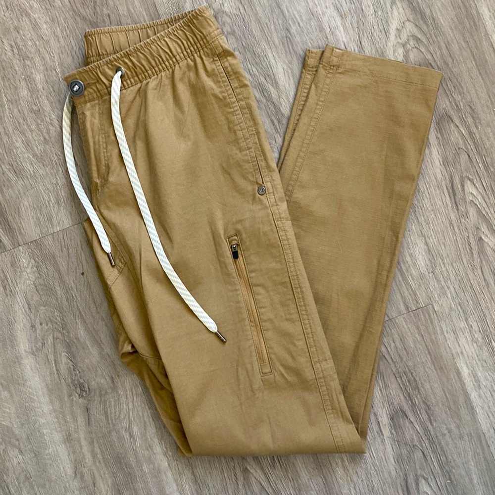 Vuori Ripstop Pant in Khaki - Picture 5 of 8